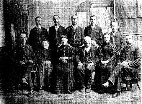 The Alfred Bainbridge Collver family (166 KB) Abt 1885 Alfred Collver and Ruth Rice Family tomar7 originally shared this to Collver/McDonough Family Tree 29 Nov 2010 Portrait / Family Photo abt 1880 - 1890 Oregon (Click on Picture to View Full Size) picture
