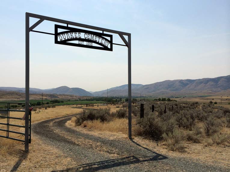 Durkee Cemetery in Baker County, Oregon (1281 KB) Photo from FindAGrave; Added by: SJ Oregon, 8/06/2014 (Click on Picture to View Full Size) picture