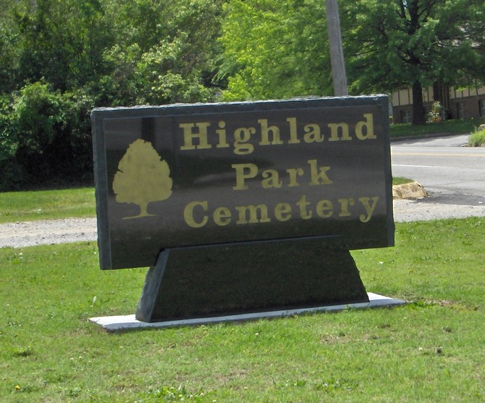 Highland Park Cemetery in Pittsburg, Kansas (1 of 2) (1193 KB) Photo from FindAGrave; Added by: Barbara Jobes, 8/28/2006 'Bath-Naylor Funeral Home of Pittsburg, Kansas bought Highland Park Cemetery and had this beautiful sign placed by the front driveway.' (Click on Picture to View Full Size) picture