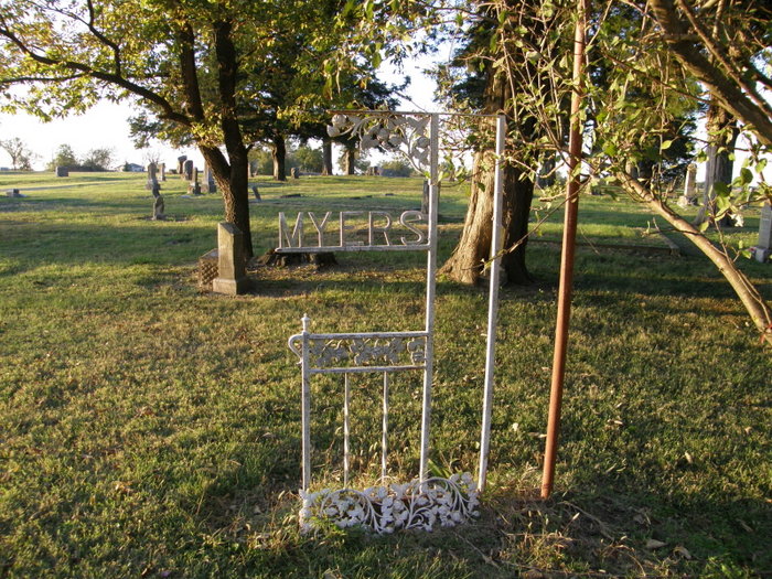 Myers Cemetery in Girard, Kansas (1076 KB) Photo from FindAGrave; Added by: Joel Grubb, 10/14/2010 (Click on Picture to View Full Size) picture