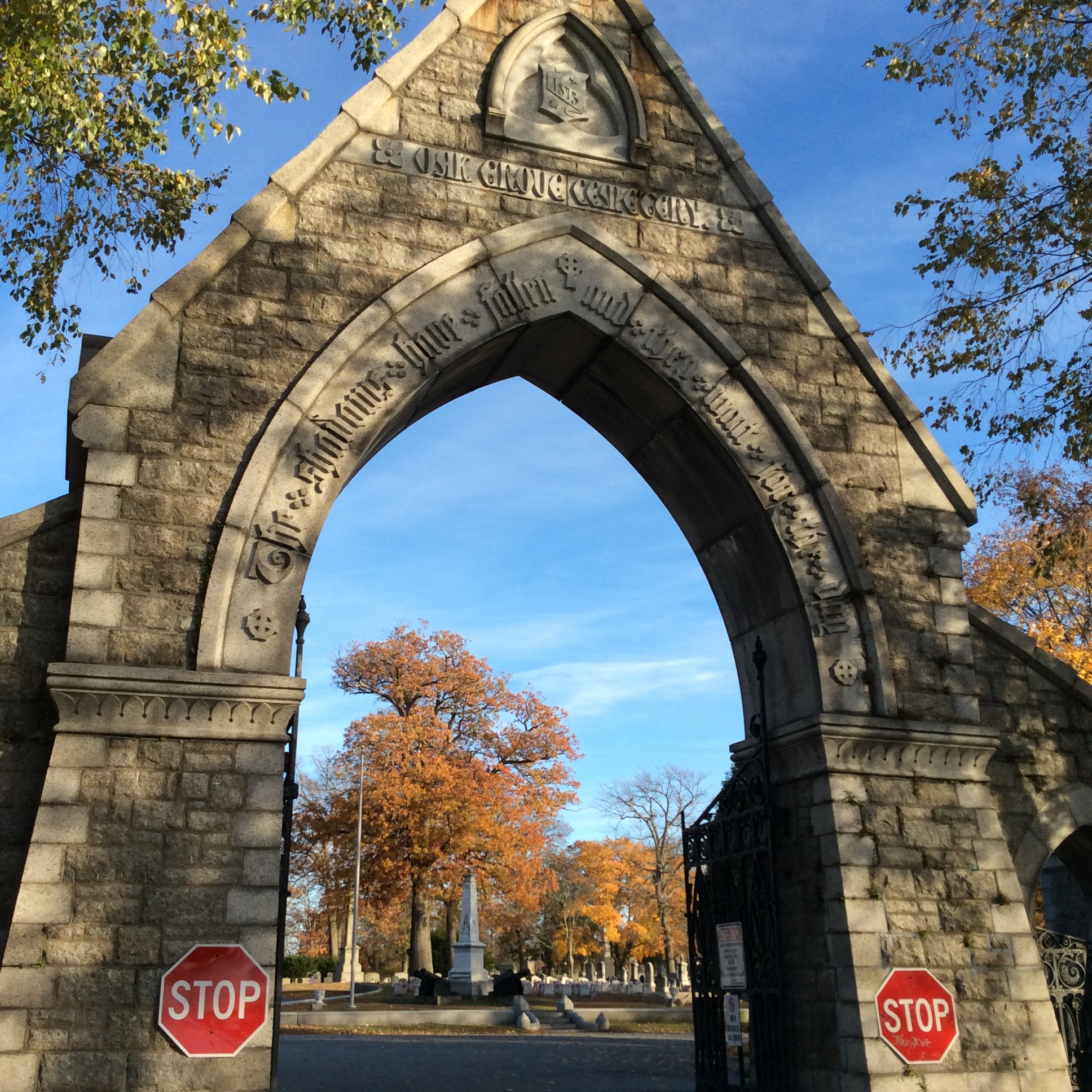 Oak Grove Cemetery in Fall River, Massachusetts (10980 KB) Fall 2014 Photo from FindAGrave; Added by: Christine Brown, 1/01/2015 (Click on Picture to View Full Size) picture