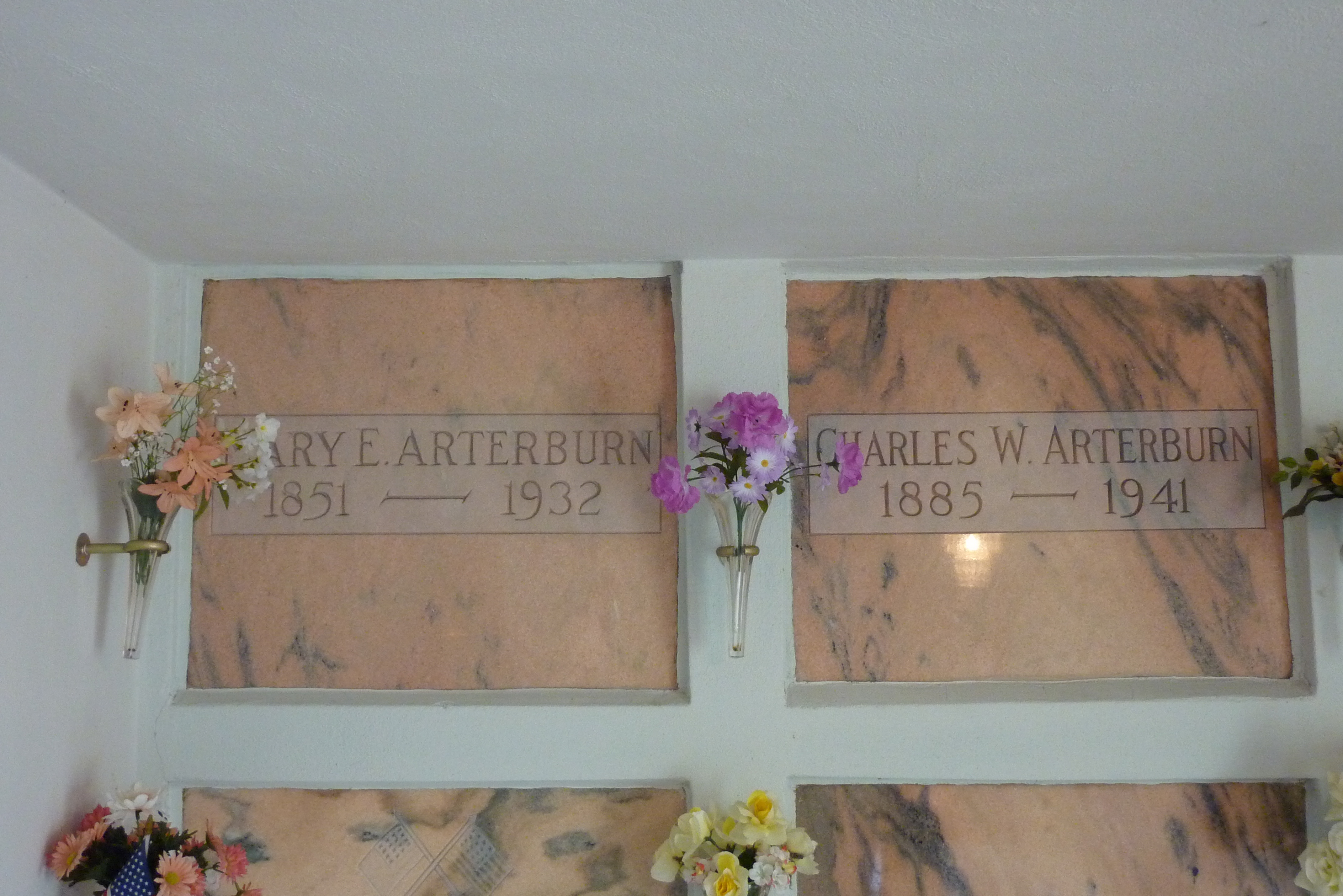 Stones for Mary (Center) Arterburn and her son Charles Arterburn in Riesinger Mausoleum, Hillgrove Cemetery (27877 KB) Photo from FindAGrave; Added by: JSharp, 3/03/2013 (Click on Picture to View Full Size) picture
