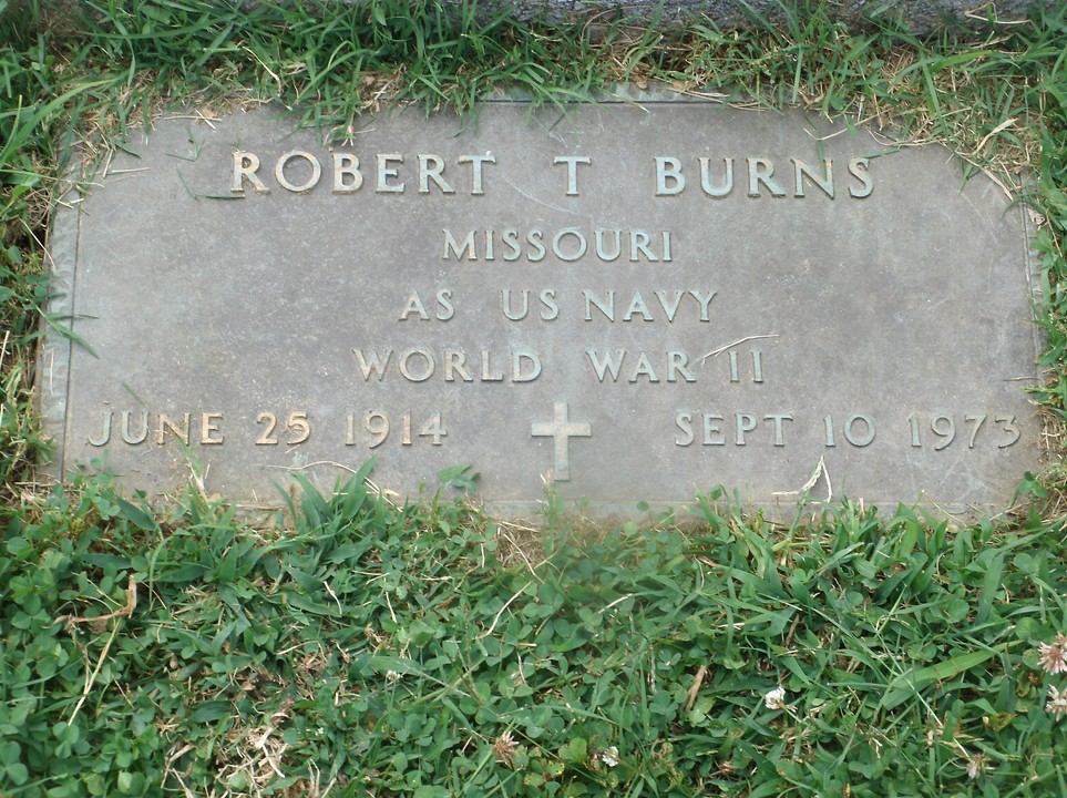 Robert T. Burns military gravestone in New Lorimier Cemetery (2037 KB) Photo from FindAGrave; Added by: Ruth Smith, 7/21/2014 'section 6 lot 153 grave 3' (Click on Picture to View Full Size) picture