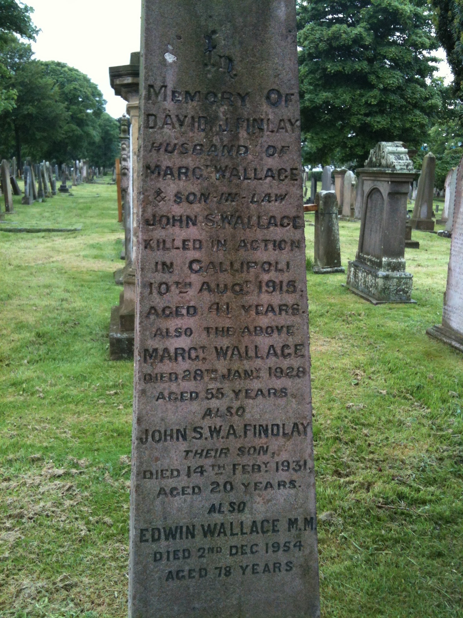 Findlay-Wallace monument in Berwick-on-Tweed, Northumberland, England (9216 KB) 25 January 2013 Photo courtesy of Louise Findlay PMT in Berwick on Tweed Cemetery (Click on Picture to View Full Size) picture