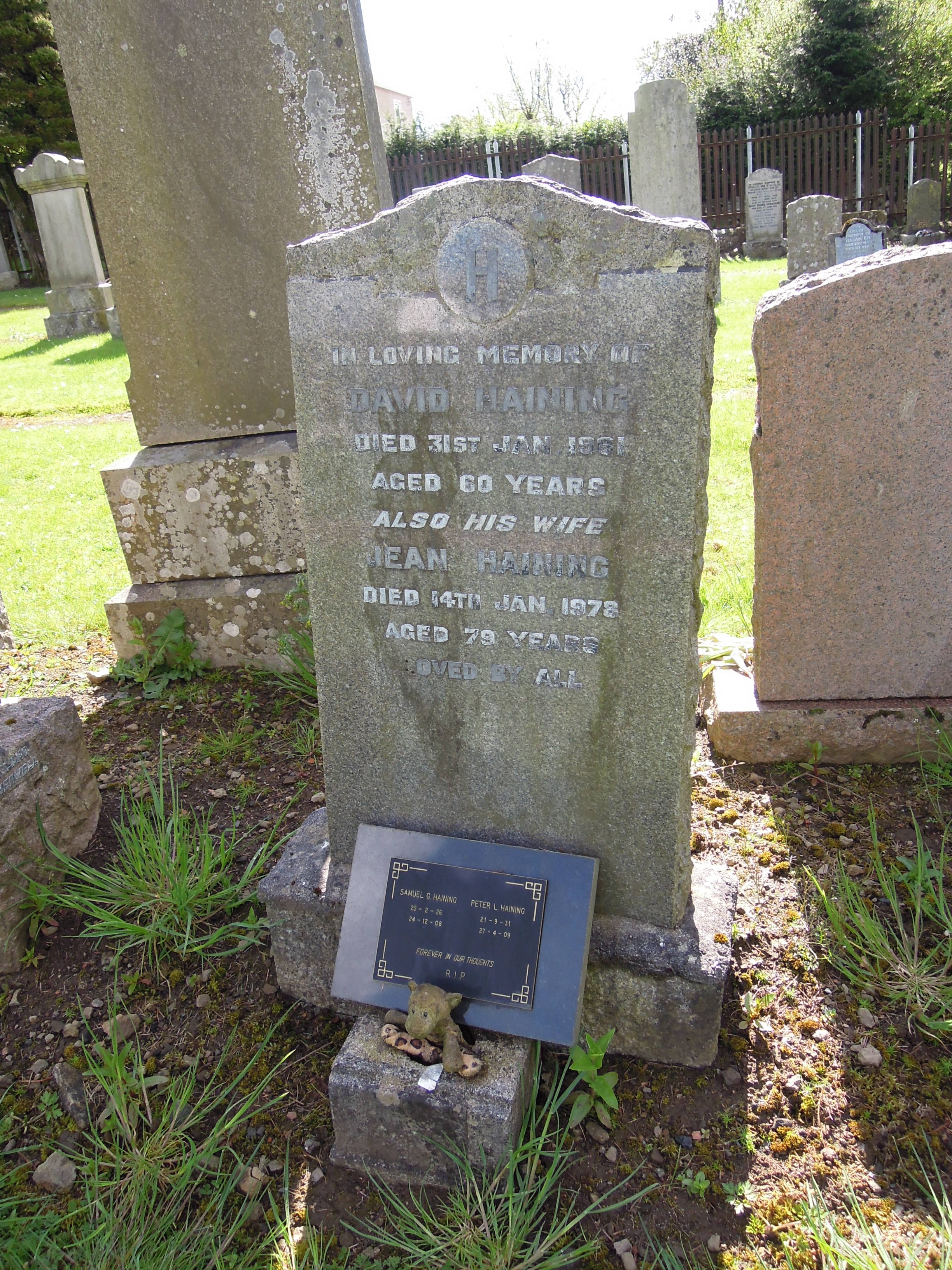 David and Jean Haining gravestone in Chapelton Cemetery (with placque for sons Samuel and Peter) (23409 KB) Photo from FindAGrave; Added by: Kelvingrove, 5/14/2014 (Click on Picture to View Full Size) picture