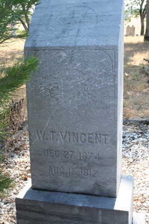 W. T. Vincent gravestone in Antioch Cemetery (395 KB) Photo from FindAGrave; Added by: AEPDLP, 11/02/2009 (Click on Picture to View Full Size) picture