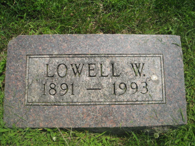 Lowell W. White gravestone in Evergreen Cemetery (900 KB) Photo from FindAGrave; Added by: Marty & Harley, 6/25/2012 (Click on Picture to View Full Size) picture