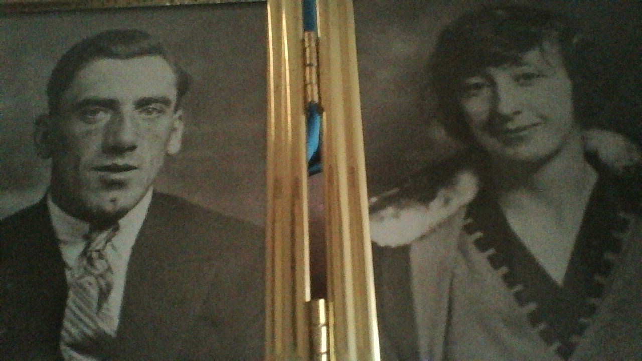 John Jeffrey and his wife, Eunice Wright (2700 KB) from a photo posted by JANINE WRIGHT on 25 Oct 2014 (Click on Picture to View Full Size) picture