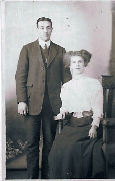 Engagement or wedding photo of Hugh Milligan and Mary Simpson (238 KB) 1912 margw37 originally shared this on 27 Aug 2008 'Not sure whether taken on their engagement or marriage. Dont they look Handsome.' (Click on Picture to View Full Size) picture